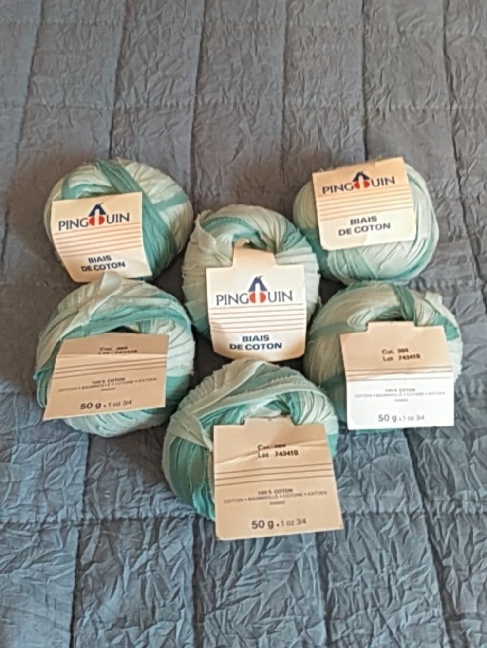 Vintage Pangouin Biais de Coton Yarn, Gradient Light to Dark Aqua